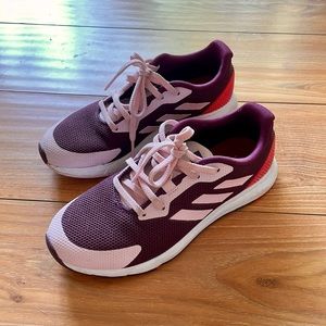 Adidas Verum Running Shoes